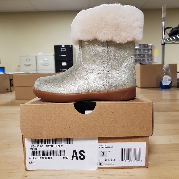 ugg jorie metallic